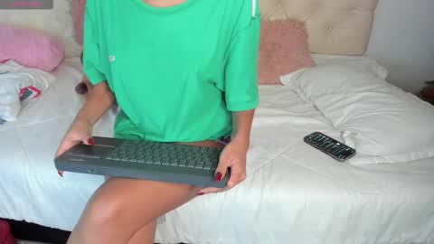 Queen Ebony online show from 11/02/25, 08:00