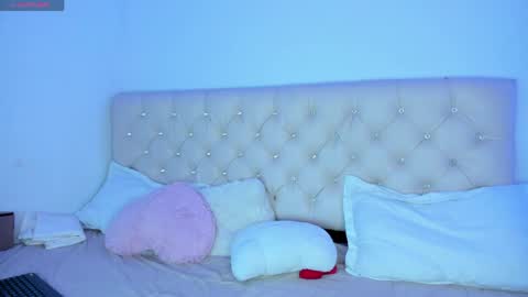 Queen Ebony online show from 03/30/26, 02:18