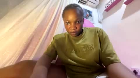 ebonykissxx online show from 10/16/25, 10:55