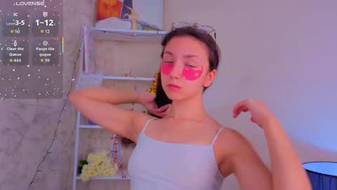 Milly online show from 12/14/25, 03:12