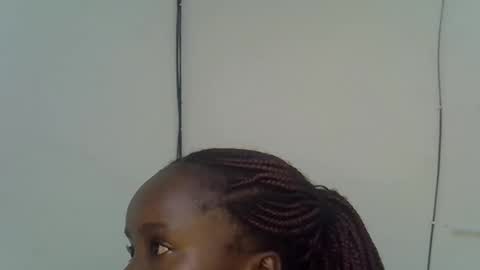 Ebony Luxe online show from 04/02/26, 04:54