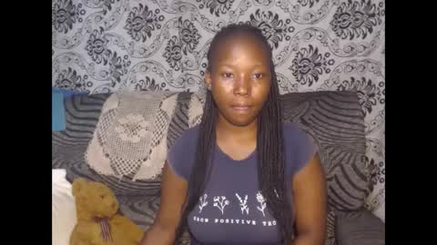 Snapshot of ebonymilf1 chatting on 03/02/25, 12:53 Tee online show from 03/02/25, 12:53