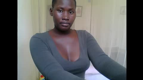 Snapshot of ebonypussylick chatting on 05/19/26, 10:10 ebonypussylick online show from 05/19/26, 10:10