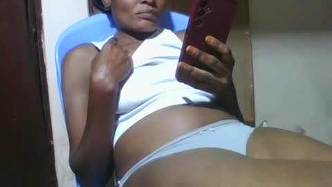 Snapshot of ebonyqueen4 chatting on 07/12/26, 08:00 JACKLINE online show from 07/12/26, 08:00