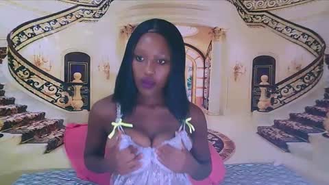 Snapshot of ebonysmokey chatting on 02/06/25, 12:26 Storm online show from 02/06/25, 12:26