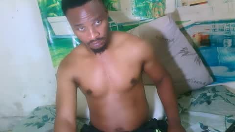 Snapshot of ebonytiger69 chatting on 10/18/25, 05:25 ebonytiger69 online show from 10/18/25, 05:25