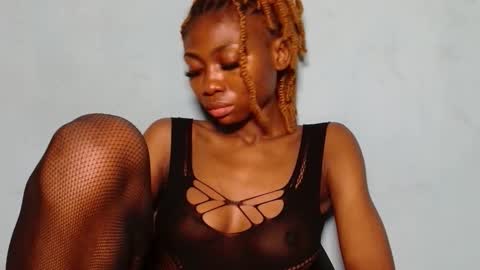 Snapshot of ebonyxxbabe chatting on 11/20/25, 02:01 ebonyxxbabe online show from 11/20/25, 02:01