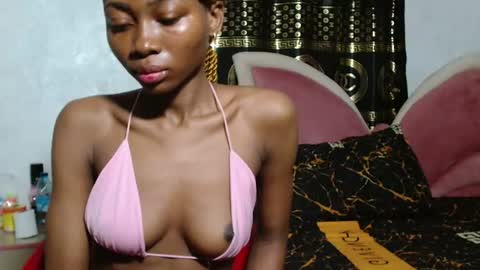 Snapshot of ebonyxxbabe chatting on 07/09/26, 07:07 ebonyxxbabe online show from 07/09/26, 07:07