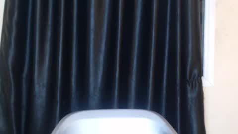 Snapshot of ebonyxxbae chatting on 03/01/26, 12:01 ebonyxxbae online show from 03/01/26, 12:01