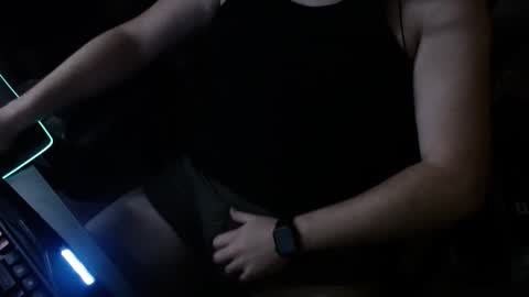 Snapshot of ecalon chatting on 01/06/26, 08:34 Ecalon online show from 01/06/26, 08:34