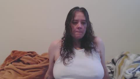 Snapshot of echosol17 chatting on 12/27/24, 07:46 Weird Echo online show from 12/27/24, 07:46