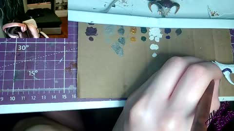 Snapshot of eclair_alyson chatting on 03/26/26, 11:32 Alyson Eclair online show from 03/26/26, 11:32