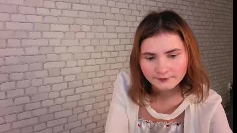 Monica online show from 10/10/25, 01:54