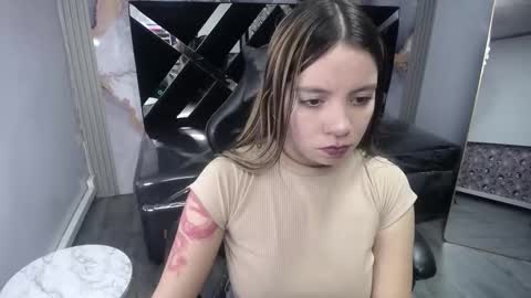 Snapshot of eco_deluna_v chatting on 02/02/26, 01:10 Hi Stream 800am to 200pm online show from 02/02/26, 01:10