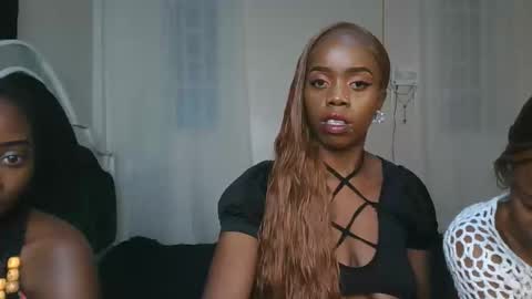 Snapshot of ecstasy_boo chatting on 04/23/26, 06:32 boo online show from 04/23/26, 06:32