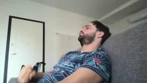 Snapshot of ector_prize chatting on 02/13/25, 12:11 ET87 online show from 02/13/25, 12:11