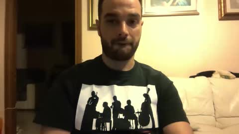 Snapshot of ector_prize chatting on 10/11/25, 11:14 ET87 online show from 10/11/25, 11:14