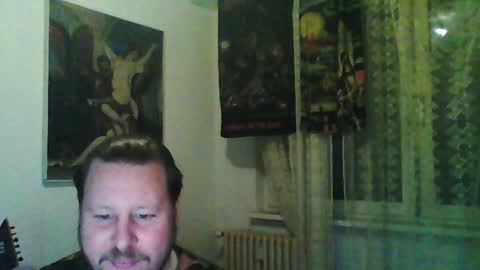 Edward online show from 02/08/25, 06:44