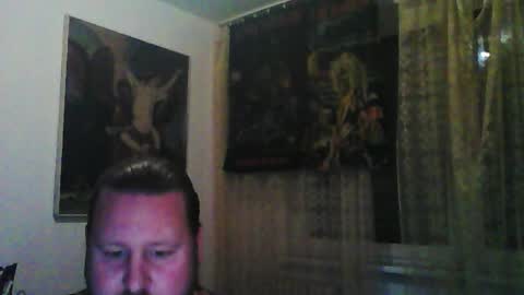 Snapshot of eda666 chatting on 11/12/25, 06:41 Edward online show from 11/12/25, 06:41