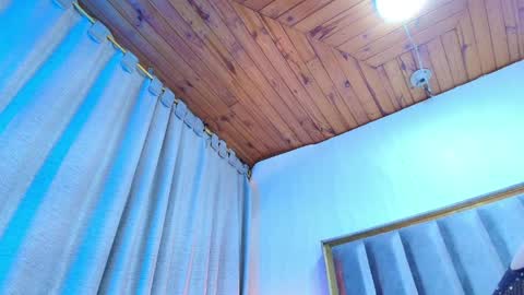 Snapshot of eda_bonne chatting on 04/04/26, 11:18 Edda online show from 04/04/26, 11:18