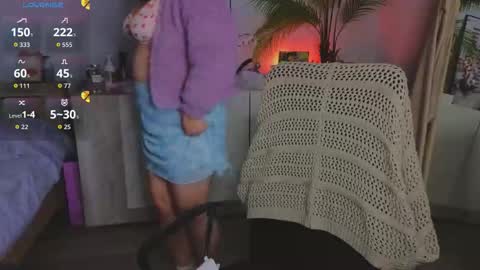      online show from 09/28/25, 06:02