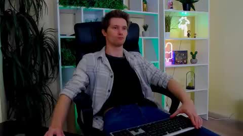 Snapshot of eddie_baker chatting on 03/19/26, 11:53 eddie_baker online show from 03/19/26, 11:53