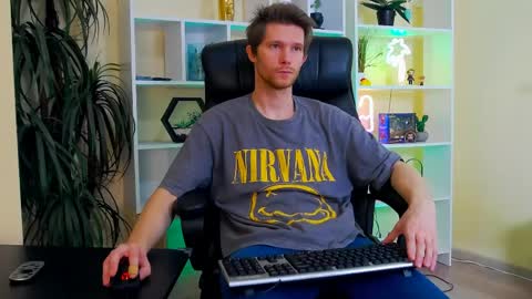 Snapshot of eddie_baker chatting on 04/10/26, 08:41 eddie_baker online show from 04/10/26, 08:41