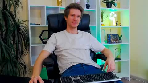 Snapshot of eddie_baker chatting on 04/16/26, 09:39 eddie_baker online show from 04/16/26, 09:39