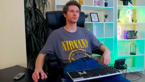 Snapshot of eddie_baker chatting on 04/19/26, 09:39 eddie_baker online show from 04/19/26, 09:39