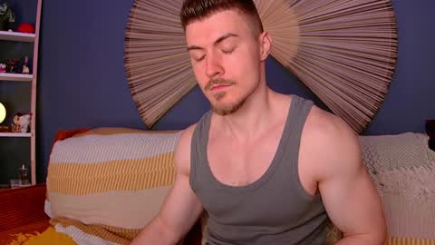 Eddie online show from 03/22/26, 03:43