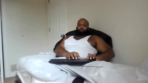 eddiejonez online show from 10/31/25, 04:19