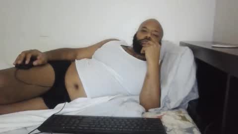 eddiejonez online show from 12/05/25, 04:10