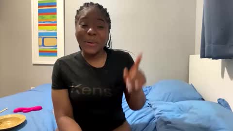 eddrisalove online show from 05/11/26, 10:54