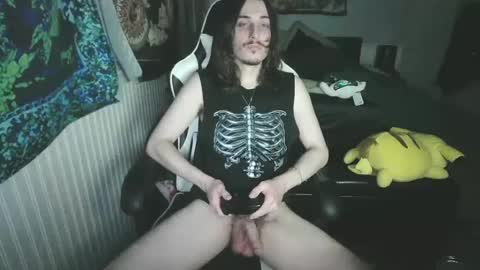 Snapshot of eddy815 chatting on 07/01/26, 07:54 eddy815 online show from 07/01/26, 07:54