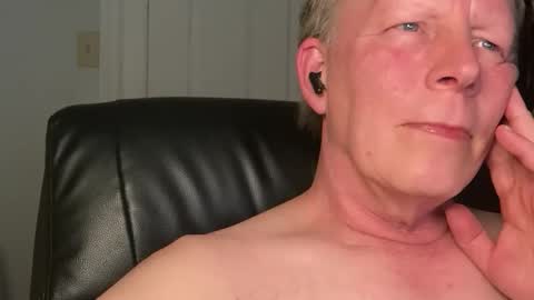 Eddy online show from 04/15/26, 02:51