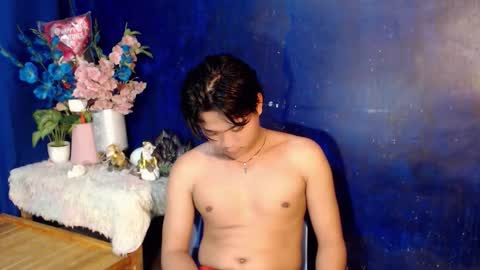 edelcum_xx online show from 11/30/25, 08:46