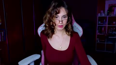 Snapshot of edelinemaher chatting on 03/06/25, 02:08 Edeline online show from 03/06/25, 02:08