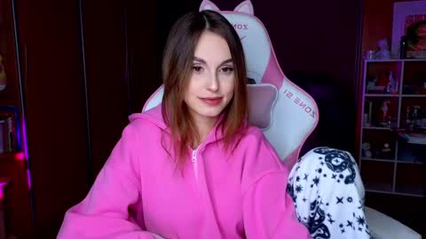 Snapshot of edelinemaher chatting on 03/07/25, 04:44 Edeline online show from 03/07/25, 04:44