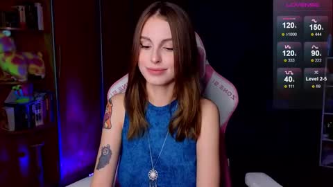 Snapshot of edelinemaher chatting on 10/10/25, 03:22 Edeline online show from 10/10/25, 03:22