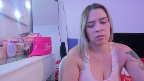 Snapshot of eden_paradise_ chatting on 12/08/24, 05:11 BYANCA online show from 12/08/24, 05:11