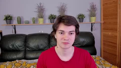 Edgar online show from 10/20/25, 02:56