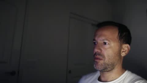 Snapshot of edge_masters chatting on 09/18/25, 02:57 EdgeM online show from 09/18/25, 02:57