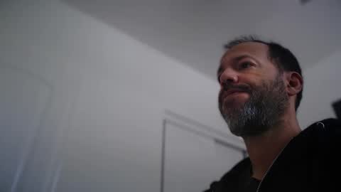 Snapshot of edge_masters chatting on 01/05/26, 07:28 EdgeM online show from 01/05/26, 07:28