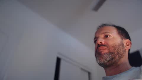 Snapshot of edge_masters chatting on 02/10/26, 12:26 EdgeM online show from 02/10/26, 12:26