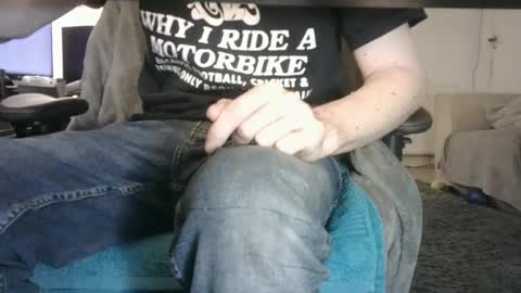 Snapshot of edged_biker chatting on 01/16/25, 06:16 edged biker online show from 01/16/25, 06:16