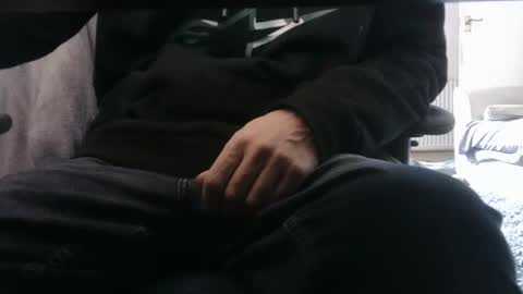 Snapshot of edged_biker chatting on 02/10/25, 12:08 edged biker online show from 02/10/25, 12:08