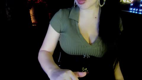 Snapshot of edgequeen69 chatting on 10/15/25, 10:10 EdgeQueen69 online show from 10/15/25, 10:10