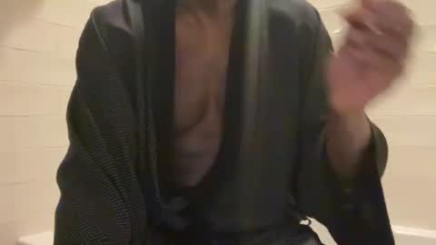 Snapshot of edgingdaddy chatting on 10/29/25, 03:25 Dad online show from 10/29/25, 03:25