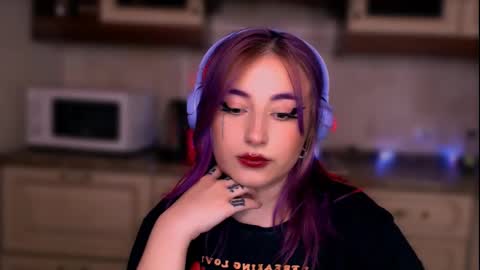 Snapshot of ediefris chatting on 02/12/25, 01:16 fickle demon made of clumps of matter online show from 02/12/25, 01:16