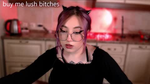 Snapshot of ediefris chatting on 03/12/25, 08:52 fickle demon made of clumps of matter online show from 03/12/25, 08:52